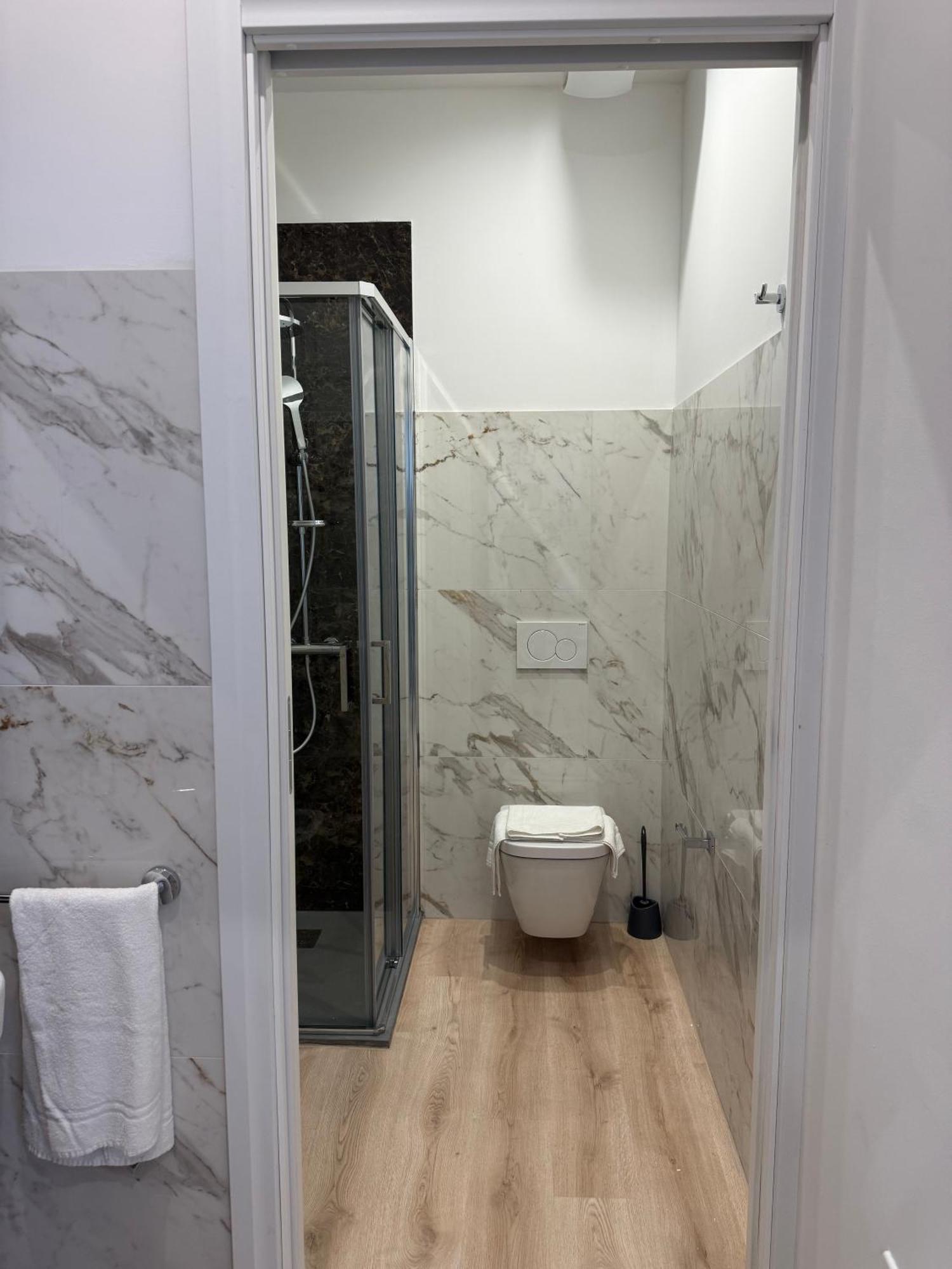 Mihouse Res * Milan