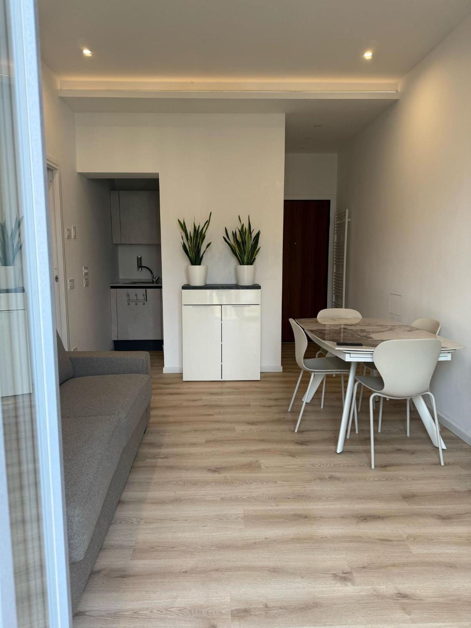 Mihouse Res Milan